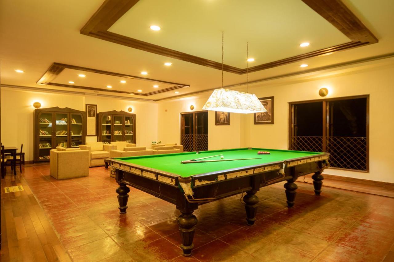 Amritara Ambatty Greens Resort Virajpet Buitenkant foto