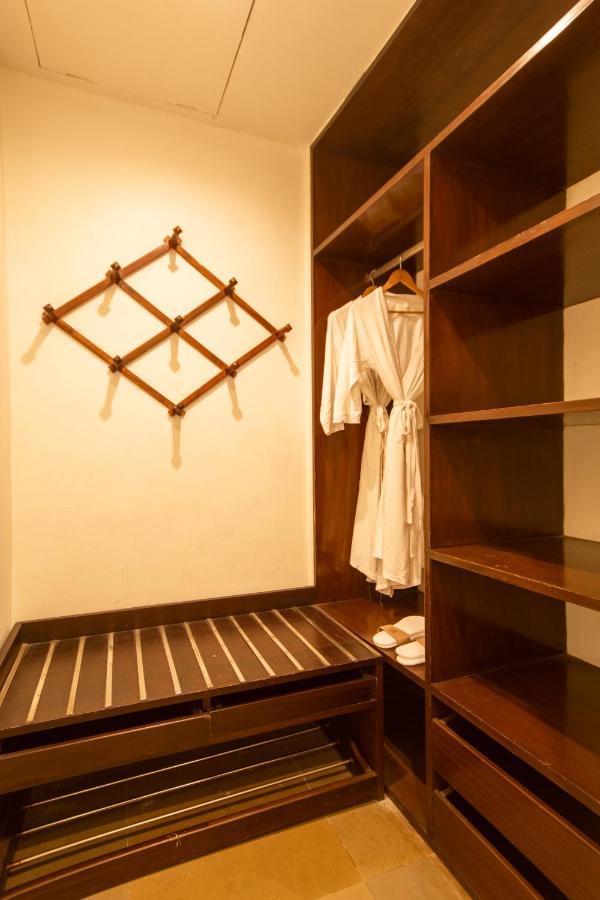 Amritara Ambatty Greens Resort Virajpet Buitenkant foto