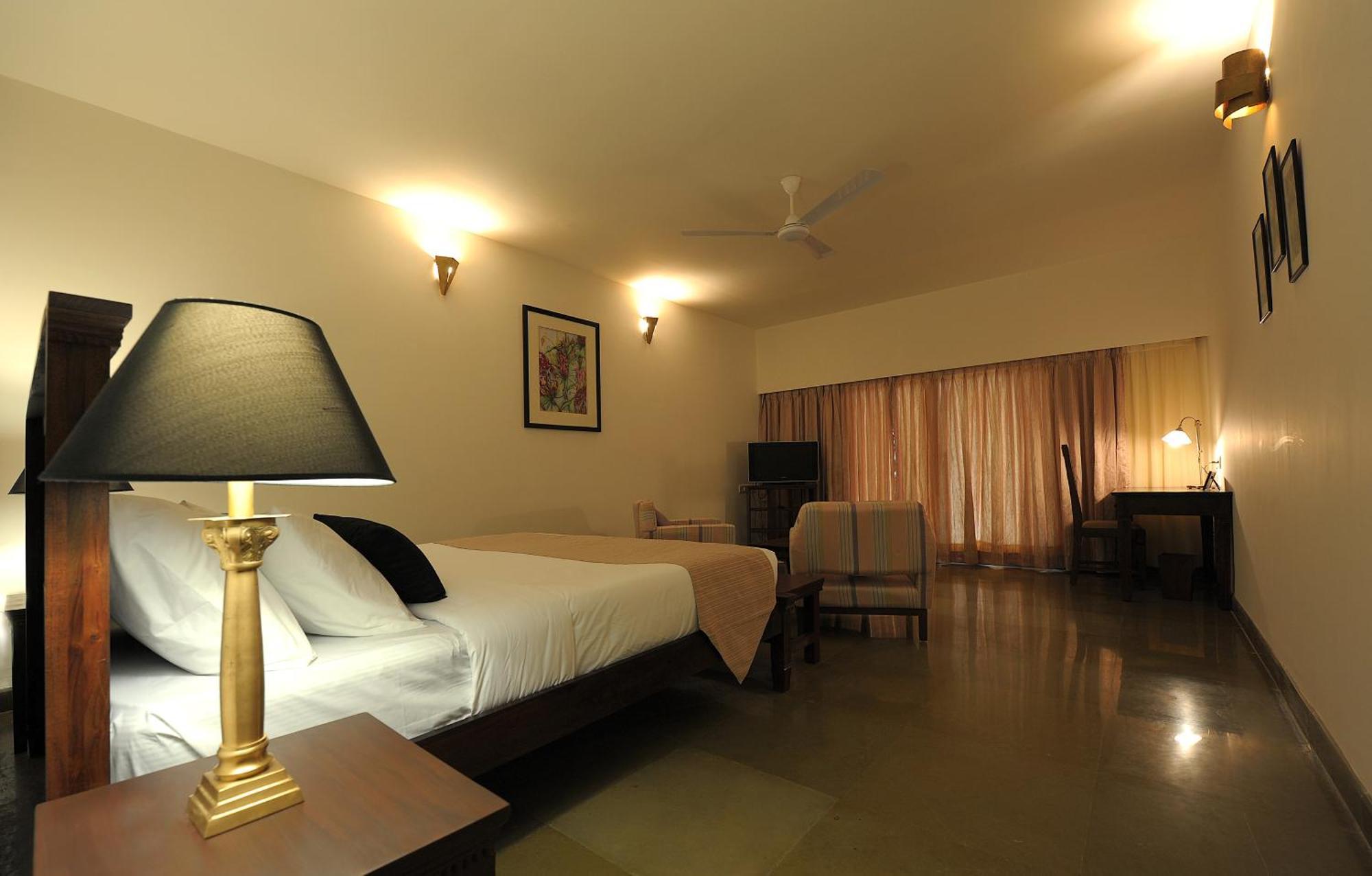 Amritara Ambatty Greens Resort Virajpet Buitenkant foto